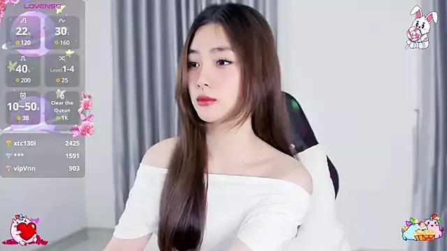 CelestiaWang from StripChat