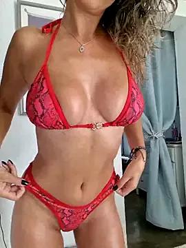 CelynaRoss from StripChat is Freechat