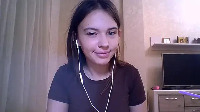 CeyaLier from StripChat is Freechat