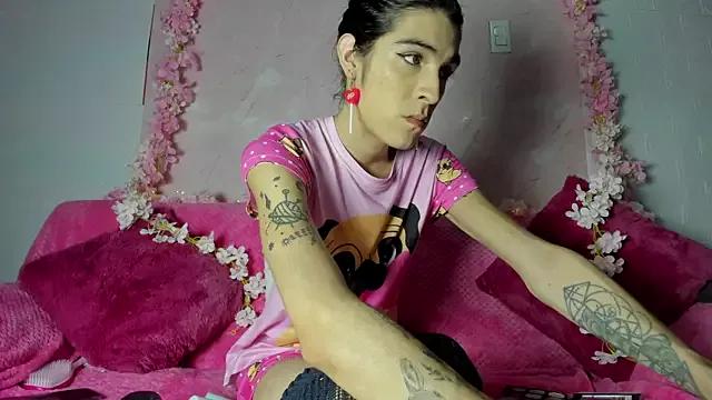 Chaminela_27 from StripChat