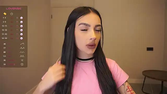 Try our streaming cams variety and talk on a personal level with our adorable girls streamers, showing off their bountiful shapes and dildos.