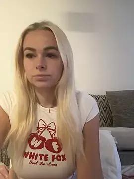 Chanelrose from StripChat is Freechat