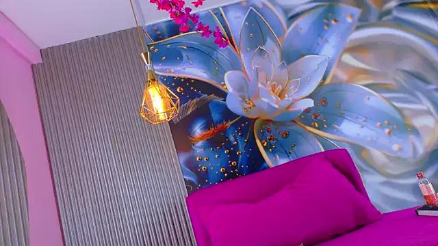 ChannelCroix from StripChat is Freechat