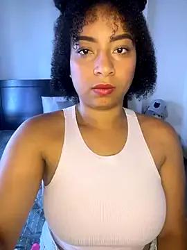 channelrhyss from StripChat is Freechat