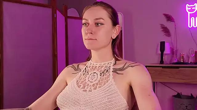 ChaoticCutie from StripChat is Freechat