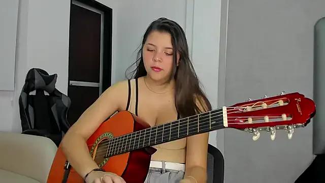 Charlotte-Star from StripChat is Freechat