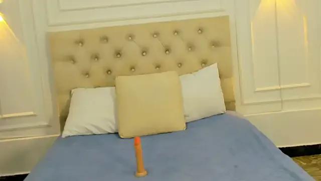 charlotte_dante212 from StripChat is Freechat
