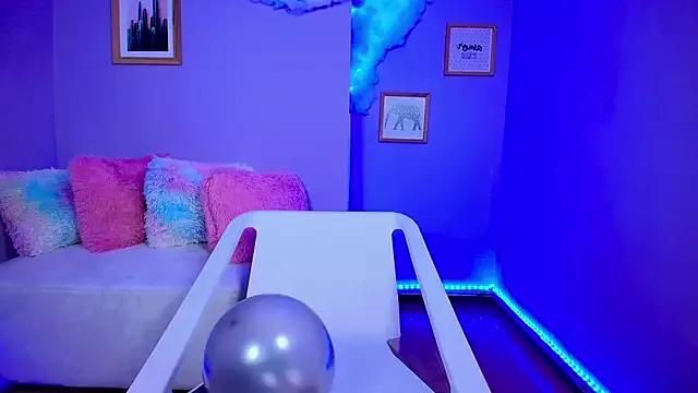 charlotte_pepper from StripChat is Freechat