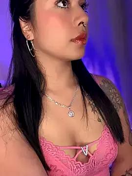 charlotte_queen1320 from StripChat is Freechat