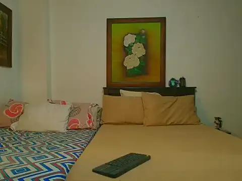 Charlotte_Richardson from StripChat is Freechat