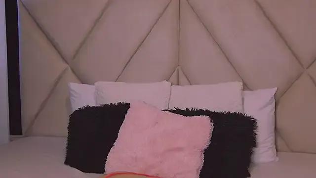 CharlotteeBrownn from StripChat is Freechat