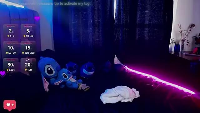 Try our streaming cams variety and talk on a personal level with our adorable girls streamers, showing off their bountiful shapes and dildos.