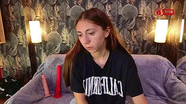 Charming_LIA from StripChat is Freechat