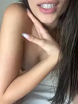 CharmingMysterious from StripChat is Freechat