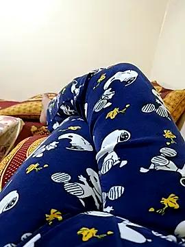 Charmota_sexi from StripChat is Freechat