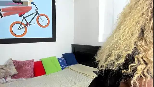 Try our streaming cams variety and talk on a personal level with our adorable girls streamers, showing off their bountiful shapes and dildos.