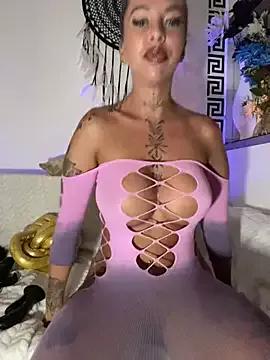 Try our streaming cams variety and talk on a personal level with our adorable girls streamers, showing off their bountiful shapes and dildos.