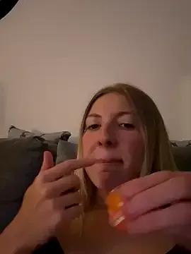 CheekyChelseaX from StripChat is Freechat