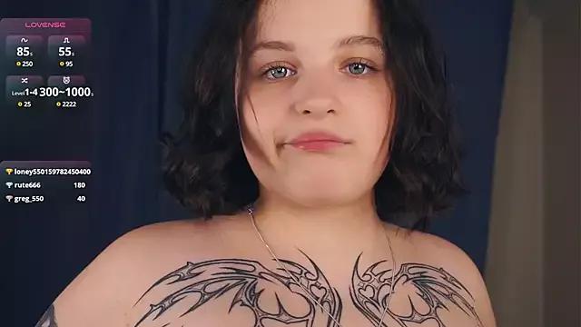 ChelseaEmbertona from StripChat is Freechat