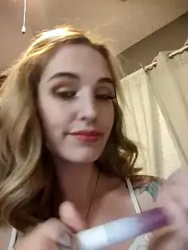 Cherokee_babe from StripChat is Freechat