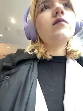 Cherry___Blossom from StripChat is Freechat