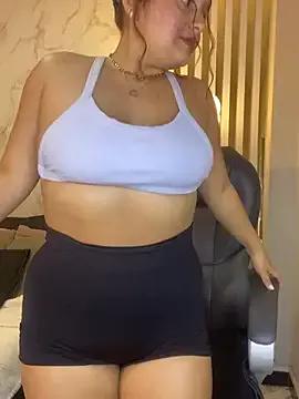 Try our streaming cams variety and talk on a personal level with our adorable girls streamers, showing off their bountiful shapes and dildos.