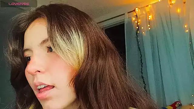 Try our streaming cams variety and talk on a personal level with our adorable girls streamers, showing off their bountiful shapes and dildos.