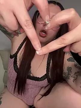 Try our streaming cams variety and talk on a personal level with our adorable girls streamers, showing off their bountiful shapes and dildos.
