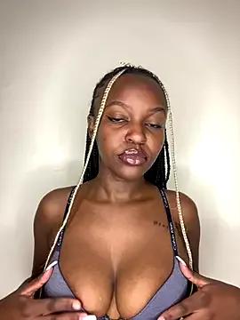 Cherrygleam from StripChat