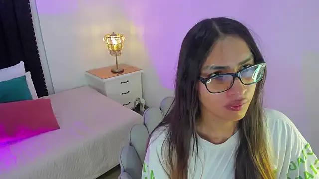 cherrylady_02 from StripChat is Freechat