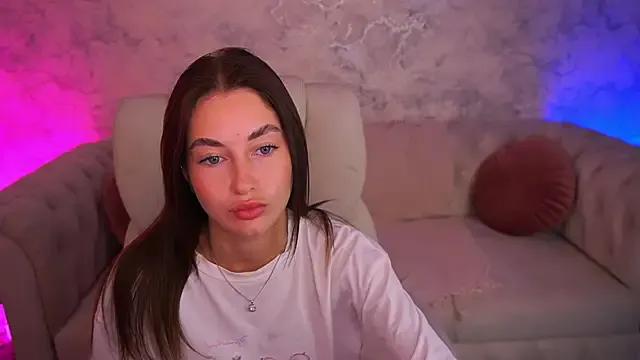 Try our streaming cams variety and talk on a personal level with our adorable girls streamers, showing off their bountiful shapes and dildos.