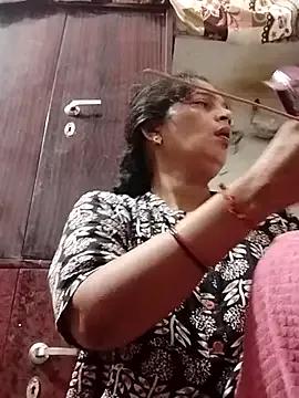 Chhaya_hot from StripChat