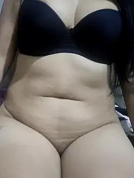 ChibolaSerranita from StripChat is Freechat