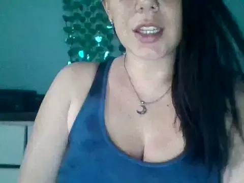 chicacastilla from StripChat