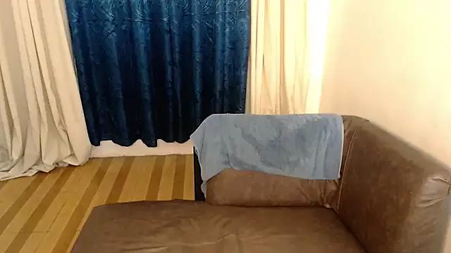 Chichiloeps from StripChat