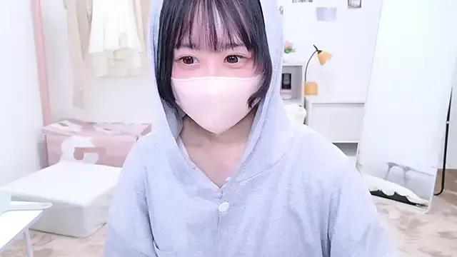 chihiro_ri from StripChat