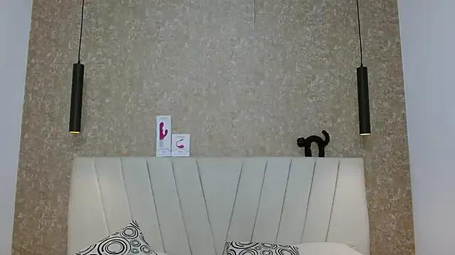 Try our streaming cams variety and talk on a personal level with our adorable girls streamers, showing off their bountiful shapes and dildos.