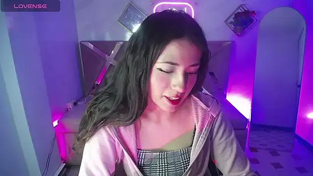 Try our streaming cams variety and talk on a personal level with our adorable girls streamers, showing off their bountiful shapes and dildos.