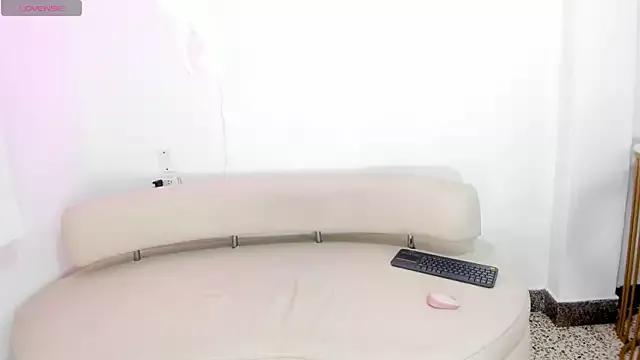 Chloe_jackson25 from StripChat is Freechat