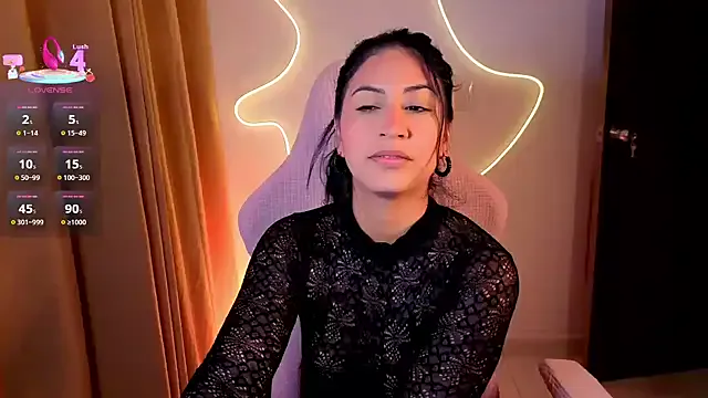 Try our streaming cams variety and talk on a personal level with our adorable girls streamers, showing off their bountiful shapes and dildos.