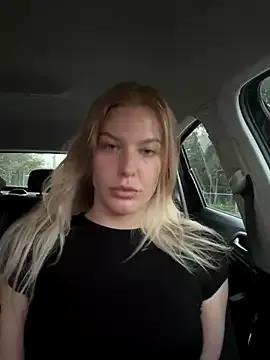 Chloemillerrxx from StripChat is Freechat