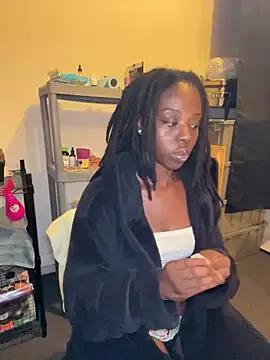 choclatepeaach from StripChat is Freechat