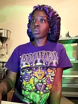 Choclatepeaach from StripChat