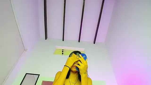 ChocoBunny1 on StripChat 