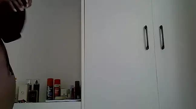 Chocolatah from StripChat