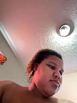 chocolate_bella from StripChat
