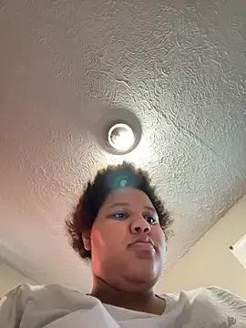 chocolate_bella from StripChat