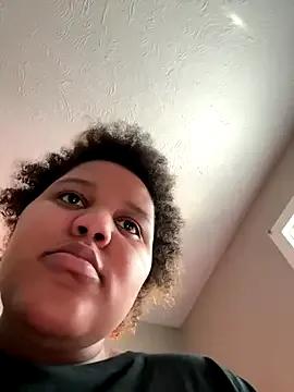 chocolate_bella from StripChat is Freechat
