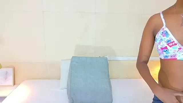 Chocolatte_bar from StripChat