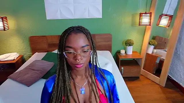 Chocolatte_dreams from StripChat is Freechat